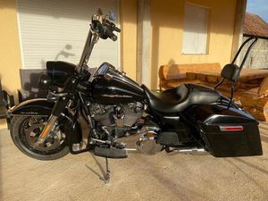 HARLEY DAVIDSON ROAD KING