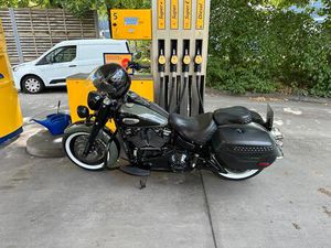 HARLEY DAVIDSON SOFTAIL HERITAGE CLASSIC 114