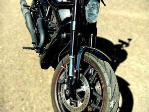 HARLEY DAVIDSON V-ROD VRSCDX