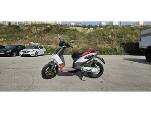 APRILIA SR 50 MOTRAD 50 CM3, 2013 GOD.