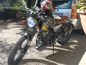 VENDO FB MONDIAL HPS 125 (2017 - 19) USATA A PERTICA BASSA (CODICE 9878744) - MOTO.IT