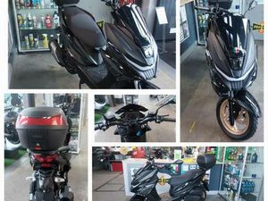② NIEUW GTS ATTITUDE 125 CC SCOOTER PRIJS 2999€