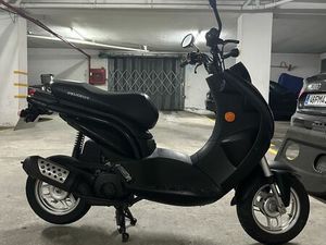 PEUGEOT LUDIX 50 – ANO 2012 – APENAS 5.300 KM MOZELOS