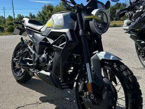 ZONTES 125 GK — 2023