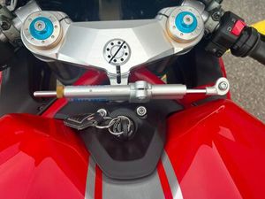 / DUCATI 1198 SP / VOUZELA