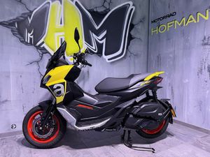 APRILIA SR GT 200