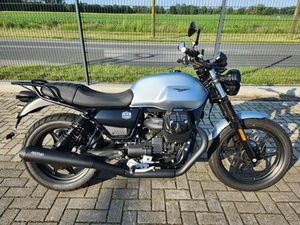 MOTO GUZZI V7 STONE