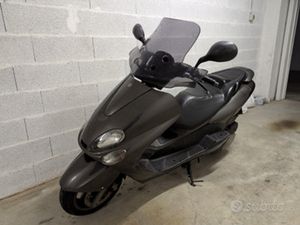 YAMAHA MAJESTY 125 - 2004