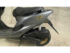 HONDA ZX DIO