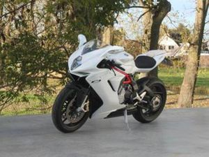 MV AGUSTA F3 675 PEARL WHITE • 128PK • BJ 2014 — MOTOREN | MV AGUSTA — MARKTPLAATS