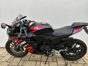GEBRAUCHTE APRILIA RS 125 REPLICA
