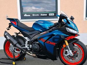 APRILIA RSV 4