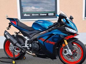 APRILIA RSV 4