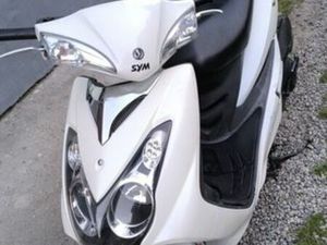 SKUTER SYM VS 125 BORZĘCIN