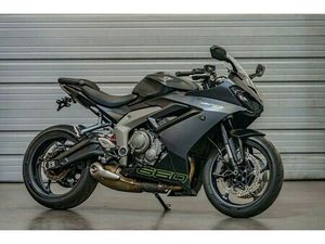 2025 TRIUMPH DAYTONA 660 SATIN GRANITE/SATIN BLACK 660