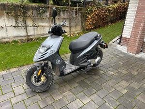 ROLLER PIAGGIO TYPHOON TPH 125