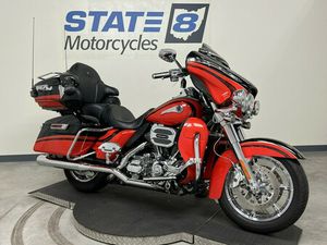 2016 HARLEY-DAVIDSON ELECTRA GLIDE CVO LIMITED FLHTKSE