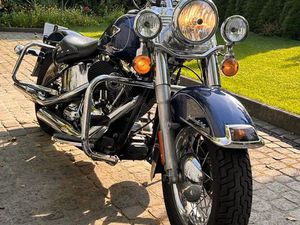 HARLEY-DAVIDSON SOFTAIL HERITAGE CLASSIC