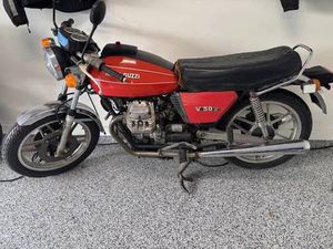 1980 MOTO GUZZI V50 II