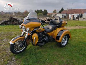 HARLEY DAVIDSON FLHTCUTG TRI GLIDE ULTRA CLASSIC