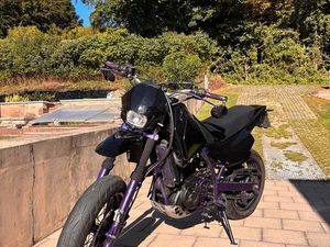 SUZUKI DR 650 A2 SUPERMOTO