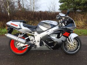 SUZUKI GSXR 750 SRAD BEZWYPADKOWY BOLESLAWIEC
