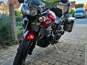 TRIUMPH TIGER 800 XRT