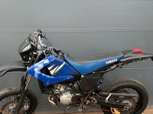 YAMAHA DT 125 X