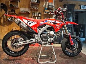 HONDA CRF 450 SUPER MOTO RENNFAHRZEUG SUMO