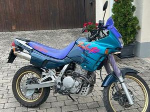 HONDA DOMINATOR NX650