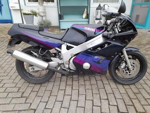 YAMAHA FZR 600 LIEFERUNG MÖGLICH