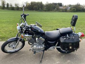 +++ YAMAHA VIRAGO 535 SCHWARZ ORIGINAL NUR 8153KM +++