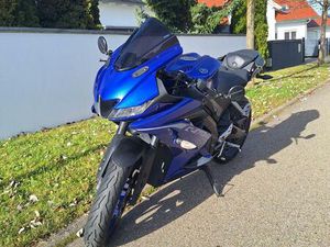 YAMAHA YZFR 125