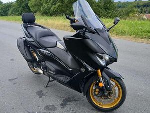 YAMAHA TMAX TECH MAX