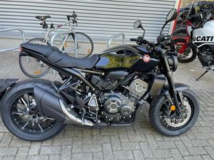 HONDA CB1000R BLACK EDITION