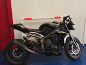 TRIUMPH STREET TRIPLE RS 765