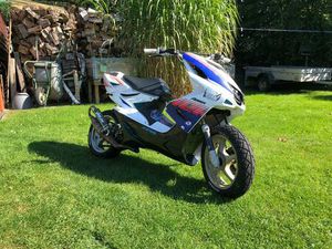 MBK NITRO JAGUAR SONDER-EDITION YQ50 SA14 ROLLER WIE YAMAHA AEROX