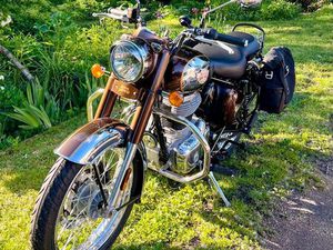 ROYAL ENFIELD CLASSIC
