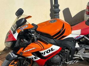 HONDA - CBR 1000 RR