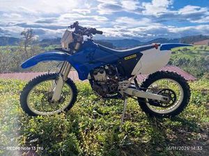 YAMAHA - WR250F