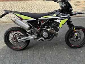 FANTIC XMF 125