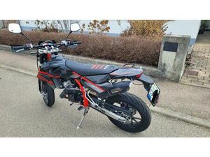SWM 125 SM R SUPERMOTO