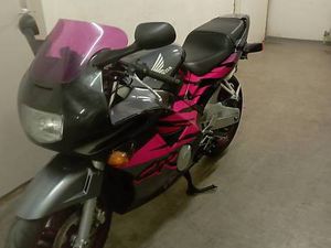 HONDA CBR 600 F
