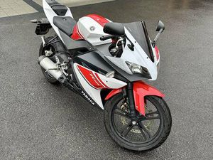 À VENDRE YAMAHA YZF-R125