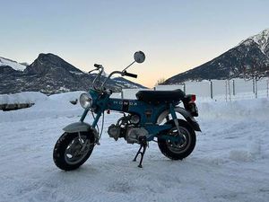 HONDA DAX 408KM