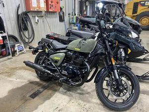 ROYAL ENFIELD SHOTGUN 650 GREEN DRILL 2026