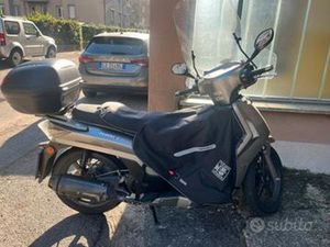 KYMCO PEOPLE&APOS;S