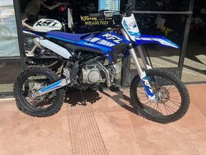 1 ONLY ,BRAND NEW APOLLO 150 CC DIRTBIKE READY TO RIDE !