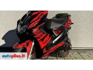 YAMAHA AEROX 50 CC, SCOOTERS / MOPEDS