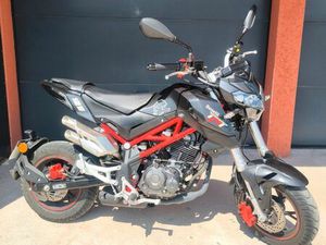 BENELLI TNT 125, ÉTAT NEUF, SEULEMENT 377 KM